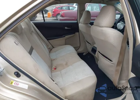 2012 Toyota Camry Le z USA, uszkodzony, nr VIN 4T1BF1FK4CU077338